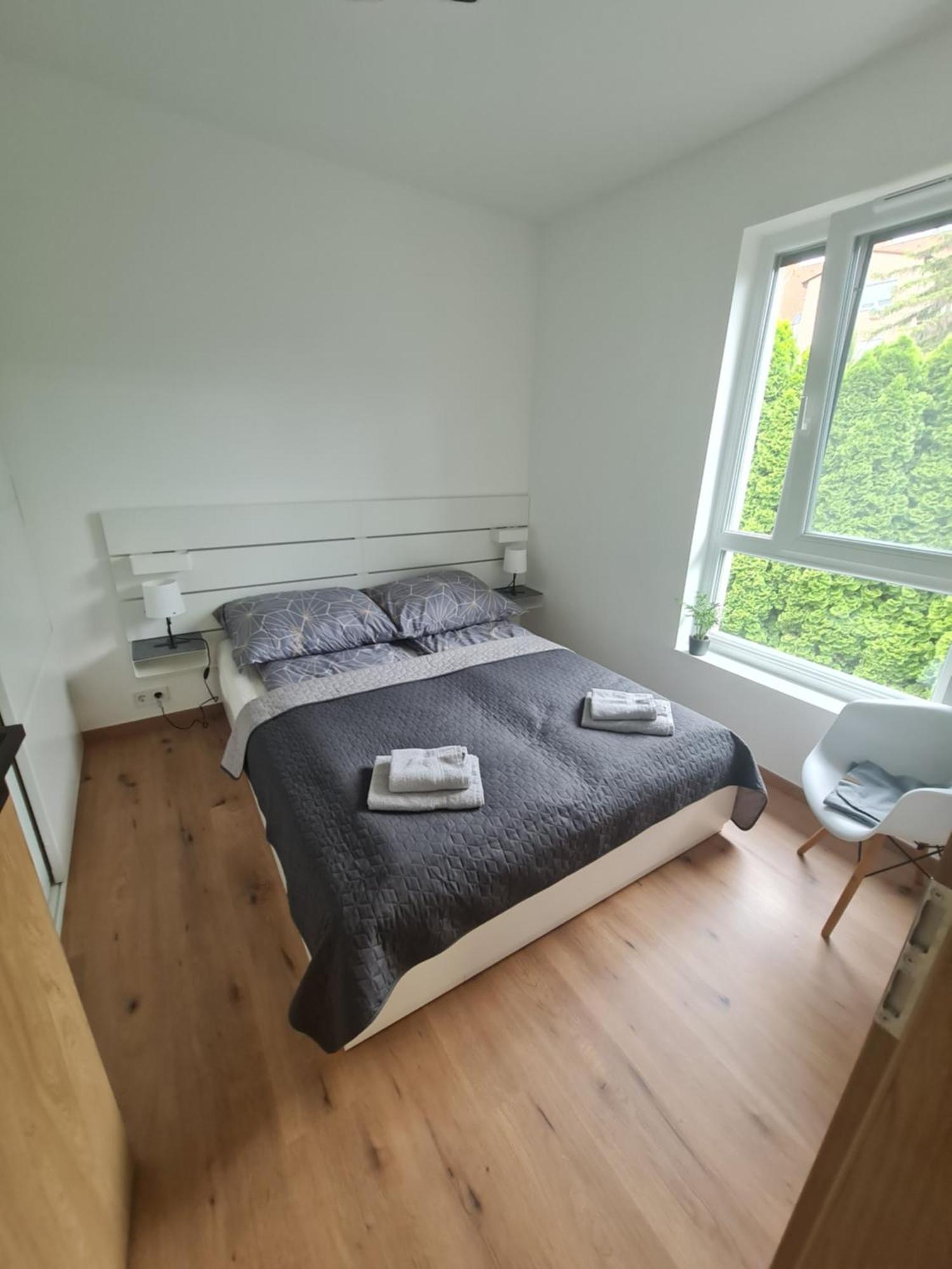 Hexagon Apartman Seghedin Exterior foto